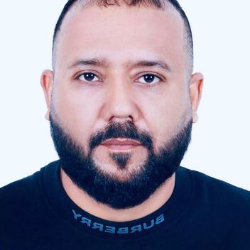 Waqas, Pakistani driver, in Dubai