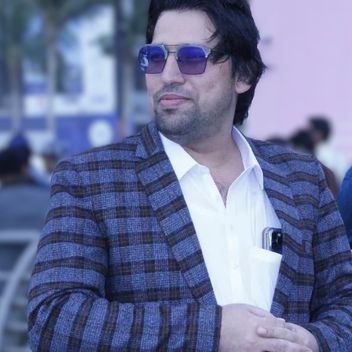 Yasir, Pakistani, in Jeddah