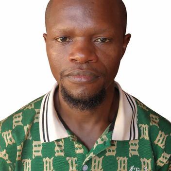Benard, Kenyan driver, in Riyadh