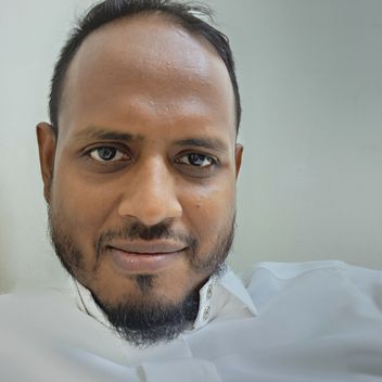Azizul, Bangladeshi, in Riyadh