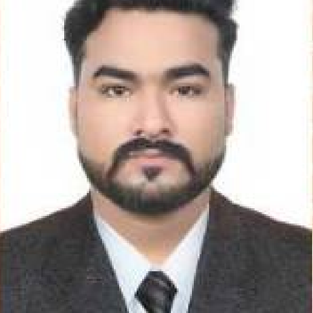 Noman, Pakistani driver, in Dubai