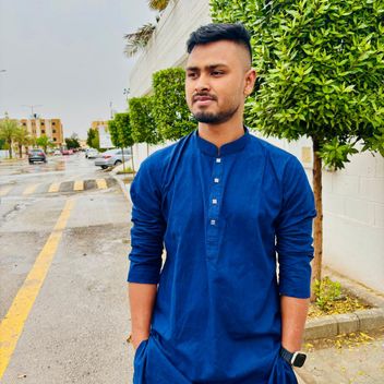 MOHAMMAD, Bangladeshi driver, in Riyadh