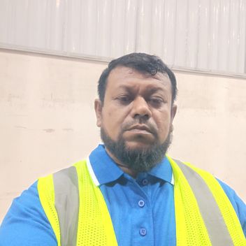Fakrul, Bangladeshi driver, in Saudi Arabia
