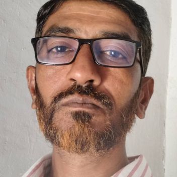 Hossain, Bangladeshi driver, in Dammam