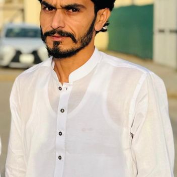 Suleman , Pakistani driver, in Riyadh