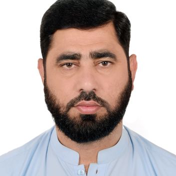 Khalid , Pakistani, in Dubai