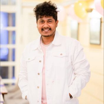 Asitha, Sri Lankan, in Dubai